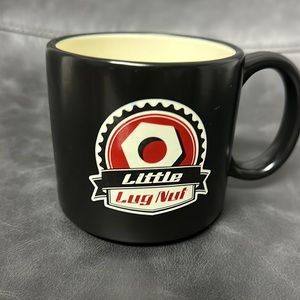 LITTLE LIG NUT, Hallmark made China, MUG, good condition